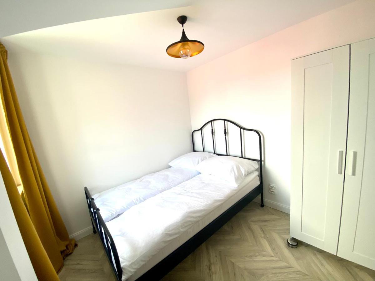 Apartament Sanok-Z Widokiem Na Rynek I Tarasem المظهر الخارجي الصورة